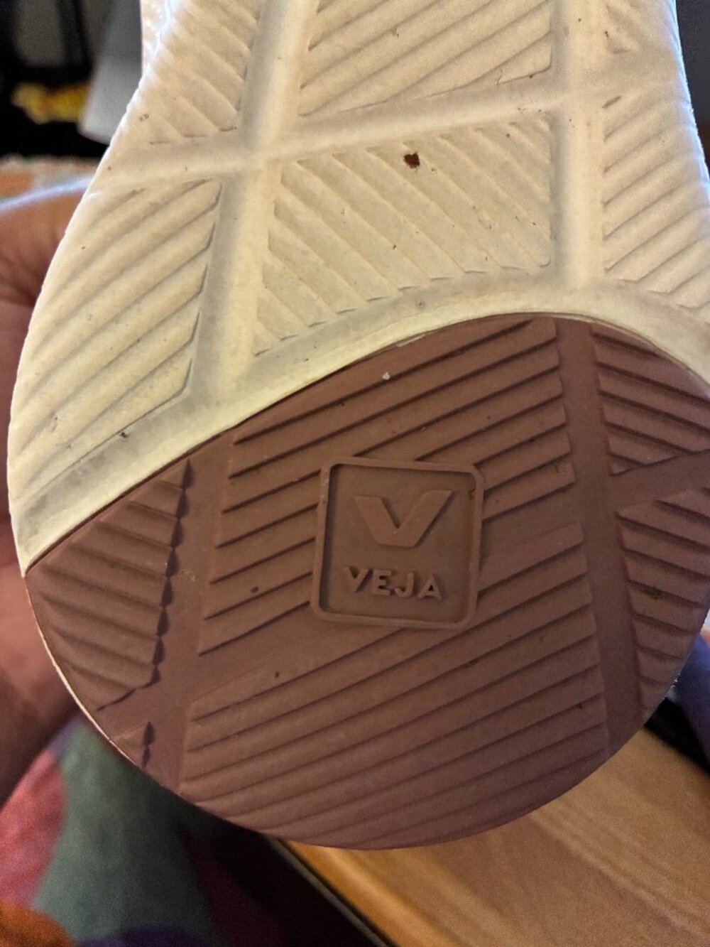 Running sneakers - Picture 3 of 4